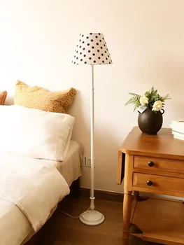 Retro Dots Lampa De Podea Artistic Francez Minimalist Proaspete Japoneză Nordic Noptiera Dormitor
